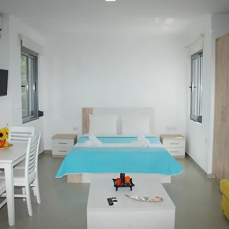Elegance Sarande