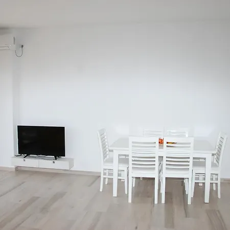 Apartment Elegance Sarande