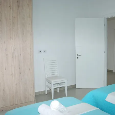 Elegance * Sarande