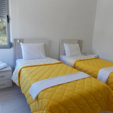 Elegance Apartment Sarande