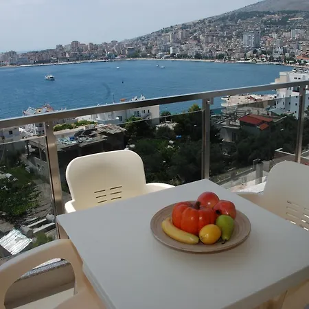 Elegance Apartment *