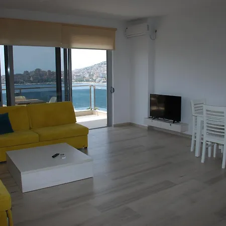 Apartment Elegance *
