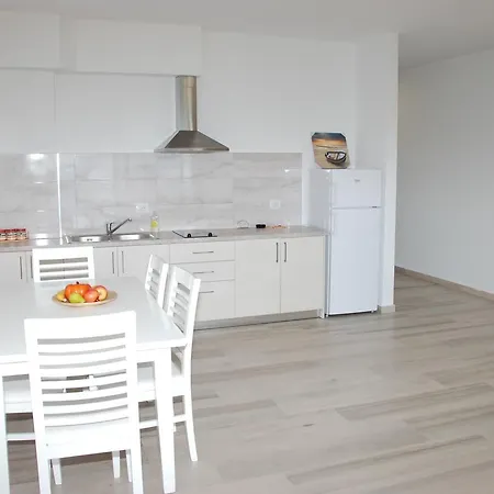 Apartment Elegance *