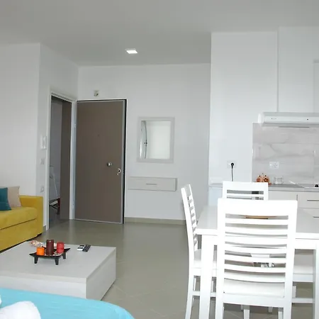 Elegance Apartment